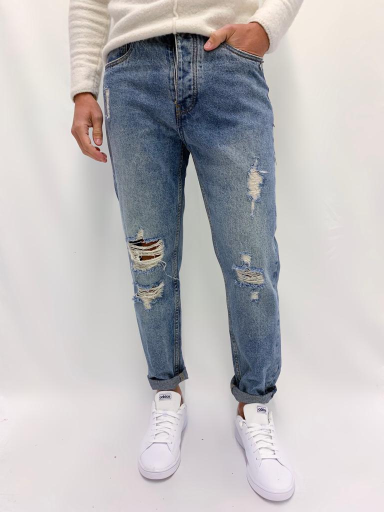 Jeans strappato